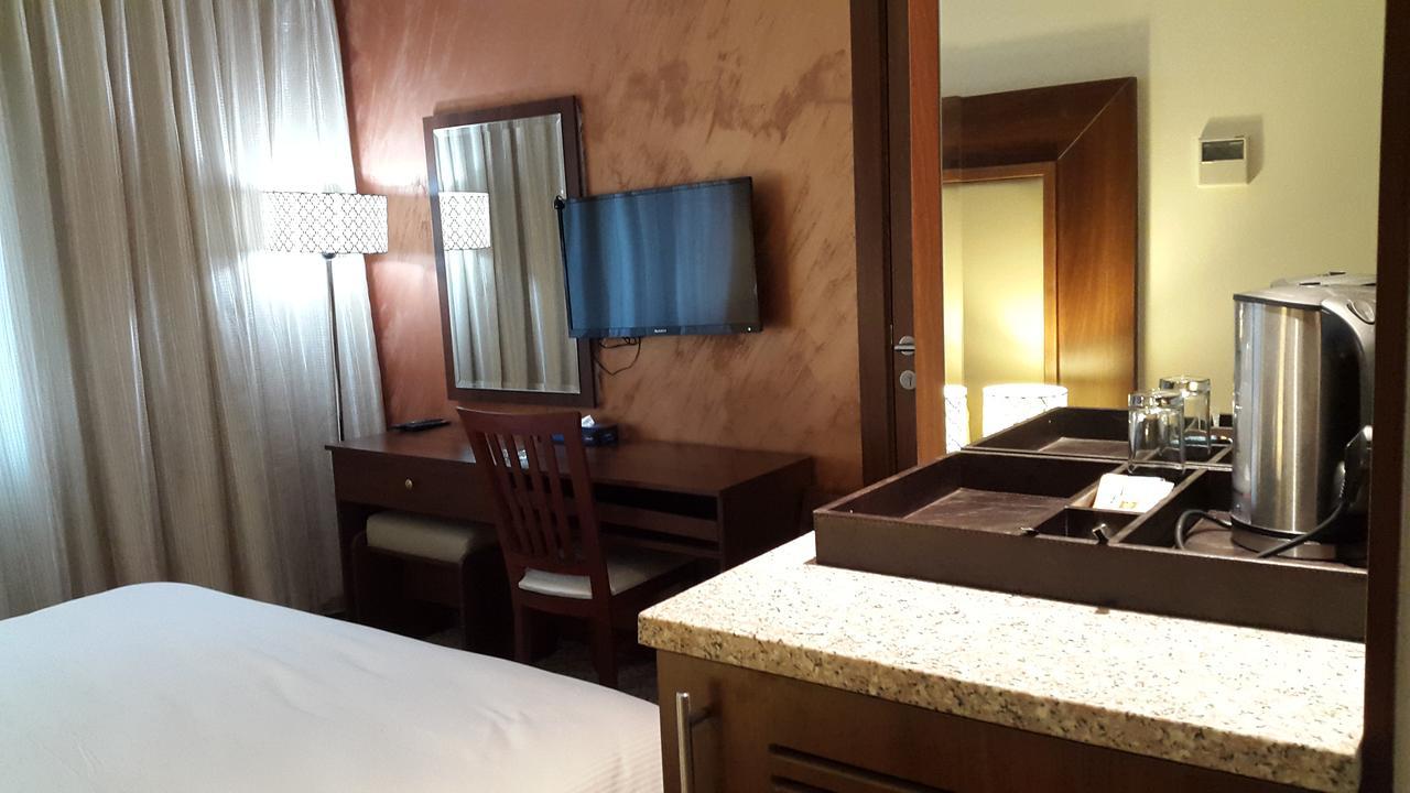 President Hotel อัมมาน ภายนอก รูปภาพ